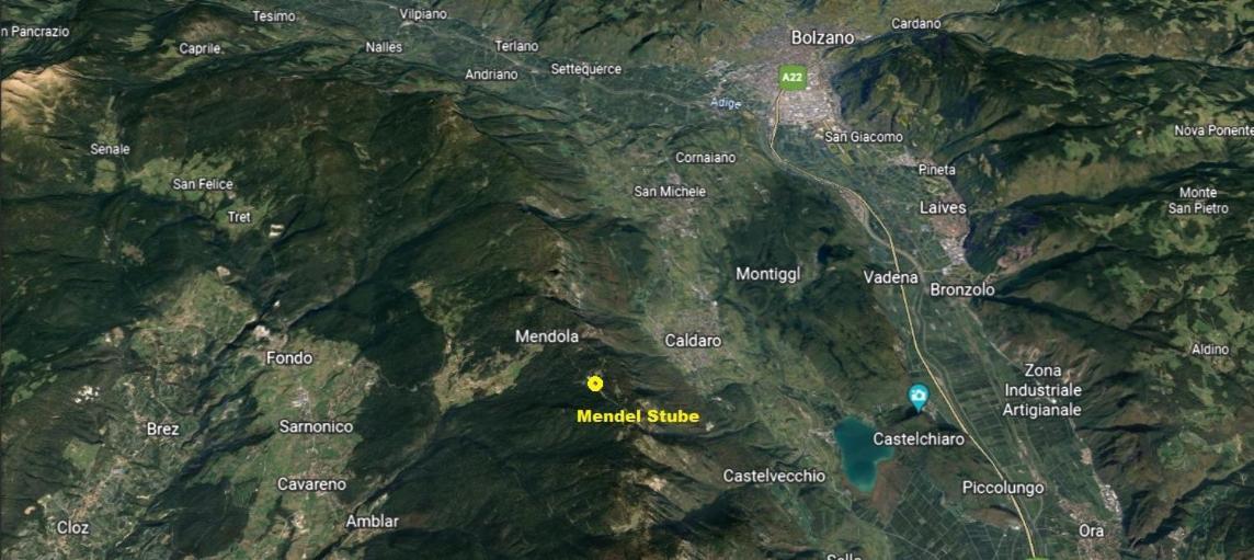 ホテル Mendel Stube カヴァレーノ エクステリア 写真